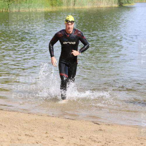 16.06.2024 - 26. Vierlanden-Triathlon Strokosch-Dieckow http://msf.ph/oto/6302816 16.06.2024 09:45:03 Schwimmen 17, 97, 120, 136, 160, 17, 97, 120, 136, 160 meine-sportfotos.de