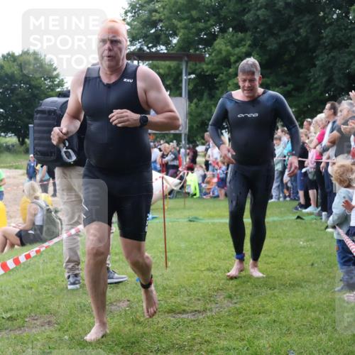 16.06.2024 - 26. Vierlanden-Triathlon Lena Gebhardt http://msf.ph/oto/6302844 16.06.2024 11:09:50 Schwimmen 354, 370, 399, 423, 735, 354, 370, 399, 423, 735 meine-sportfotos.de