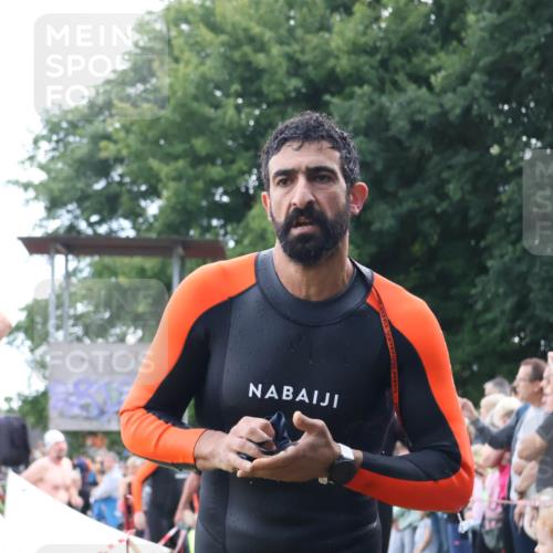 16.06.2024 - 26. Vierlanden-Triathlon Lena Gebhardt http://msf.ph/oto/6302897 16.06.2024 11:10:04 Schwimmen 354, 372, 386, 408, 423, 427, 438, 354, 372, 386, 408, 423, 427, 438 meine-sportfotos.de