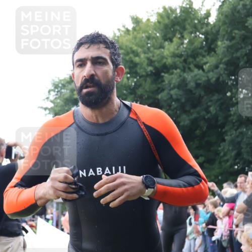 16.06.2024 - 26. Vierlanden-Triathlon Lena Gebhardt http://msf.ph/oto/6302903 16.06.2024 11:10:04 Schwimmen 354, 372, 386, 408, 423, 427, 438, 354, 372, 386, 408, 423, 427, 438 meine-sportfotos.de