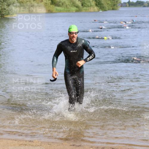 16.06.2024 - 26. Vierlanden-Triathlon Strokosch-Dieckow http://msf.ph/oto/6302955 16.06.2024 09:45:13 Schwimmen 17, 97, 133, 136, 160, 17, 97, 133, 136, 160 meine-sportfotos.de