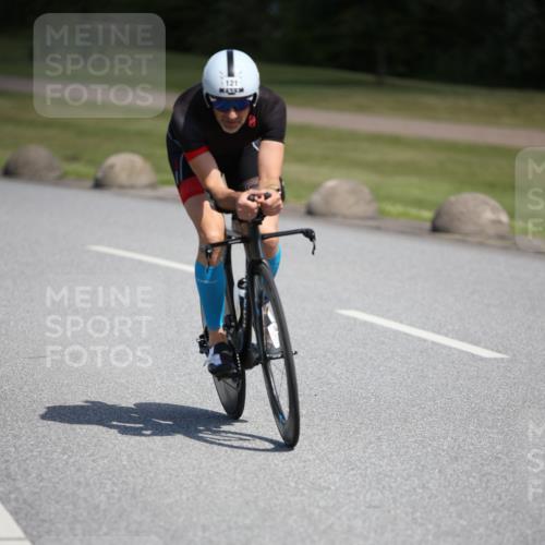 16.06.2024 - 26. Vierlanden-Triathlon Jannik Wohlers http://msf.ph/oto/6303020 16.06.2024 11:39:18 Radfahren 57, 89, 121, 134, 314 meine-sportfotos.de