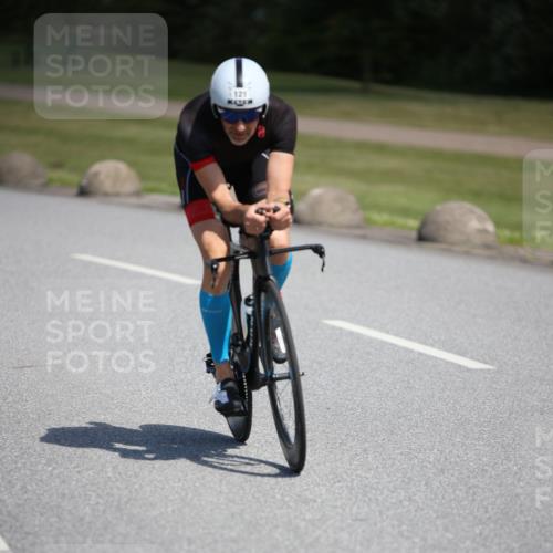 16.06.2024 - 26. Vierlanden-Triathlon Jannik Wohlers http://msf.ph/oto/6303026 16.06.2024 11:39:18 Radfahren 57, 89, 121, 134, 314 meine-sportfotos.de
