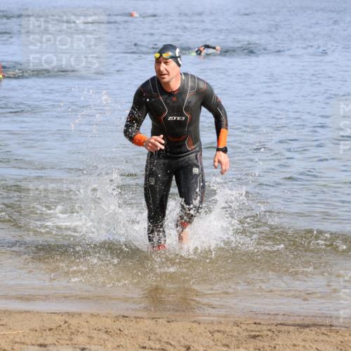 16.06.2024 - 26. Vierlanden-Triathlon Strokosch-Dieckow http://msf.ph/oto/6303134 16.06.2024 09:45:27 Schwimmen 133, 142, 133, 142 meine-sportfotos.de