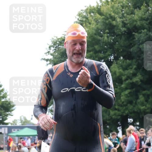 16.06.2024 - 26. Vierlanden-Triathlon Lena Gebhardt http://msf.ph/oto/6303163 16.06.2024 11:11:19 Schwimmen 387, 387 meine-sportfotos.de