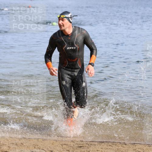 16.06.2024 - 26. Vierlanden-Triathlon Strokosch-Dieckow http://msf.ph/oto/6303212 16.06.2024 09:45:28 Schwimmen 133, 142, 133, 142 meine-sportfotos.de