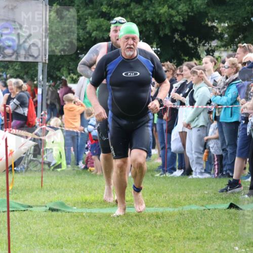 16.06.2024 - 26. Vierlanden-Triathlon Lena Gebhardt http://msf.ph/oto/6303214 16.06.2024 11:12:00 Schwimmen 360, 403, 360, 403 meine-sportfotos.de