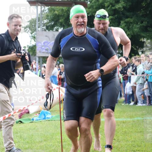 16.06.2024 - 26. Vierlanden-Triathlon Lena Gebhardt http://msf.ph/oto/6303235 16.06.2024 11:12:03 Schwimmen 360, 403, 360, 403 meine-sportfotos.de