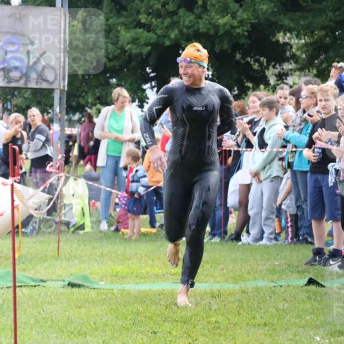 16.06.2024 - 26. Vierlanden-Triathlon Lena Gebhardt http://msf.ph/oto/6303275 16.06.2024 11:12:43 Schwimmen 538, 538 meine-sportfotos.de