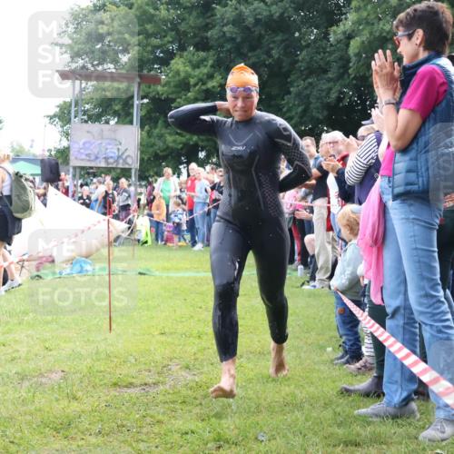 16.06.2024 - 26. Vierlanden-Triathlon Lena Gebhardt http://msf.ph/oto/6303299 16.06.2024 11:12:45 Schwimmen 538, 538 meine-sportfotos.de