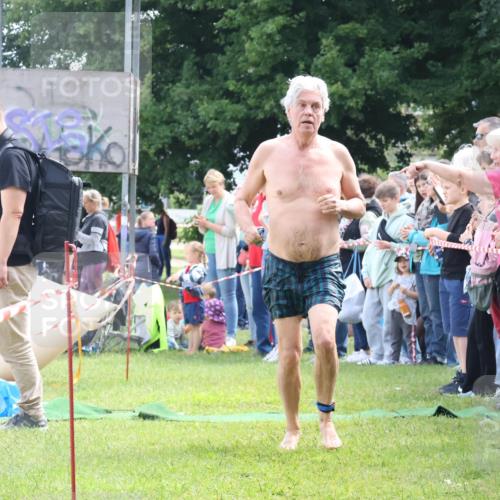 16.06.2024 - 26. Vierlanden-Triathlon Lena Gebhardt http://msf.ph/oto/6303354 16.06.2024 11:13:54 Schwimmen 461, 461 meine-sportfotos.de