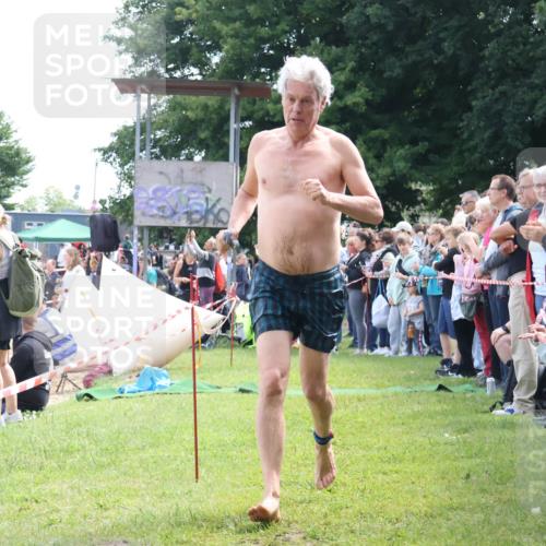 16.06.2024 - 26. Vierlanden-Triathlon Lena Gebhardt http://msf.ph/oto/6303371 16.06.2024 11:13:56 Schwimmen 461, 461 meine-sportfotos.de