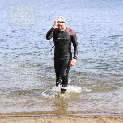 16.06.2024 - 26. Vierlanden-Triathlon Strokosch-Dieckow http://msf.ph/oto/6303546 16.06.2024 09:45:54 Schwimmen 54, 84, 152, 54, 84, 152 meine-sportfotos.de