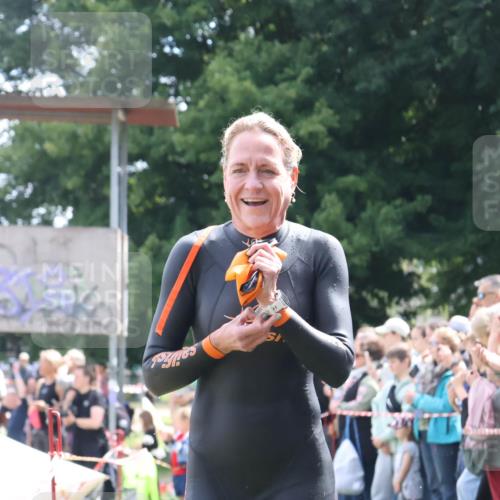 16.06.2024 - 26. Vierlanden-Triathlon Lena Gebhardt http://msf.ph/oto/6303626 16.06.2024 11:15:24 Schwimmen 478, 545, 581, 478, 545, 581 meine-sportfotos.de