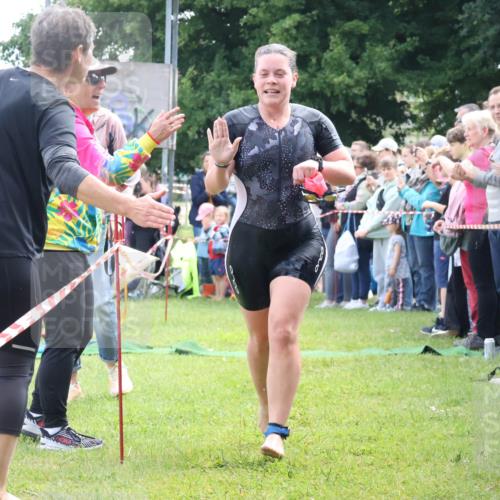 16.06.2024 - 26. Vierlanden-Triathlon Lena Gebhardt http://msf.ph/oto/6303779 16.06.2024 11:16:03 Schwimmen 510, 541, 558, 602, 510, 541, 558, 602 meine-sportfotos.de