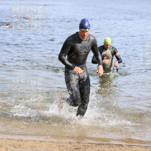 16.06.2024 - 26. Vierlanden-Triathlon Strokosch-Dieckow http://msf.ph/oto/6303789 16.06.2024 09:46:00 Schwimmen 54, 84, 92, 152, 54, 84, 92, 152 meine-sportfotos.de