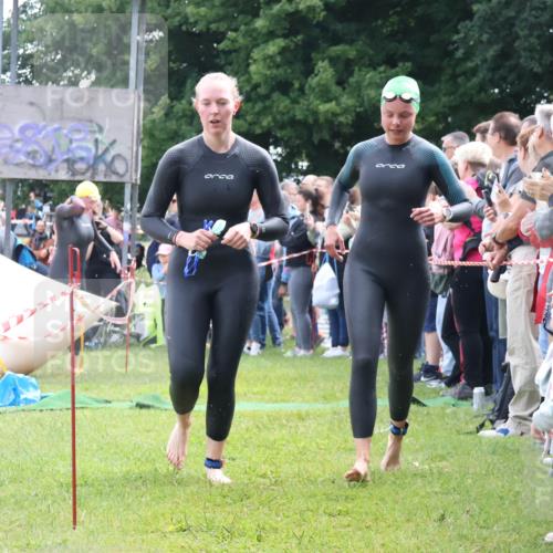 16.06.2024 - 26. Vierlanden-Triathlon Lena Gebhardt http://msf.ph/oto/6303865 16.06.2024 11:16:18 Schwimmen 522, 526, 541, 543, 580, 602, 621, 625, 522, 526, 541, 543, 580, 602, 621, 625 meine-sportfotos.de