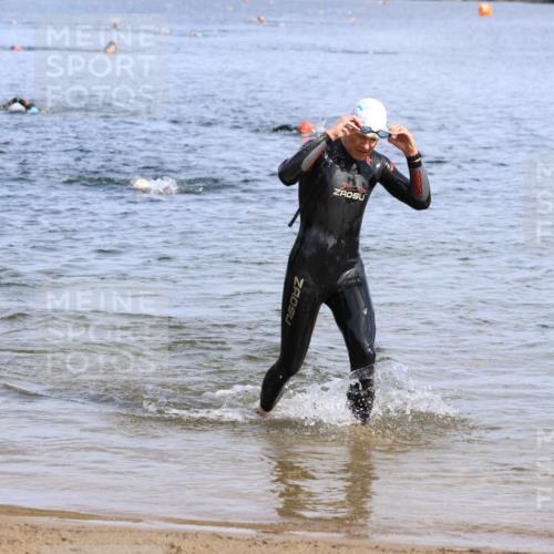 16.06.2024 - 26. Vierlanden-Triathlon Strokosch-Dieckow http://msf.ph/oto/6303867 16.06.2024 09:46:16 Schwimmen 22, 92, 173, 22, 92, 173 meine-sportfotos.de