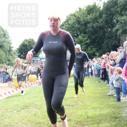 16.06.2024 - 26. Vierlanden-Triathlon Lena Gebhardt http://msf.ph/oto/6303934 16.06.2024 11:16:25 Schwimmen 522, 526, 543, 580, 597, 621, 625, 522, 526, 543, 580, 597, 621, 625 meine-sportfotos.de