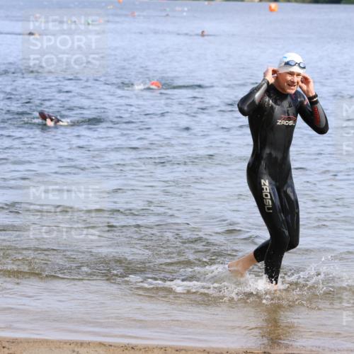 16.06.2024 - 26. Vierlanden-Triathlon Strokosch-Dieckow http://msf.ph/oto/6303943 16.06.2024 09:46:16 Schwimmen 22, 92, 173, 22, 92, 173 meine-sportfotos.de