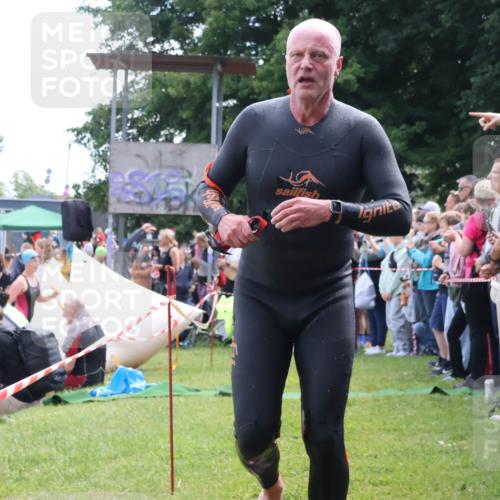 16.06.2024 - 26. Vierlanden-Triathlon Lena Gebhardt http://msf.ph/oto/6304011 16.06.2024 11:16:31 Schwimmen 484, 543, 597, 625, 484, 543, 597, 625 meine-sportfotos.de
