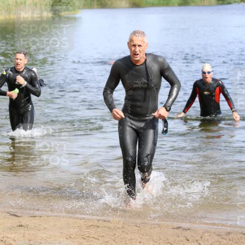 16.06.2024 - 26. Vierlanden-Triathlon Strokosch-Dieckow http://msf.ph/oto/6304060 16.06.2024 09:46:29 Schwimmen 22, 89, 138, 168, 173, 22, 89, 138, 168, 173 meine-sportfotos.de