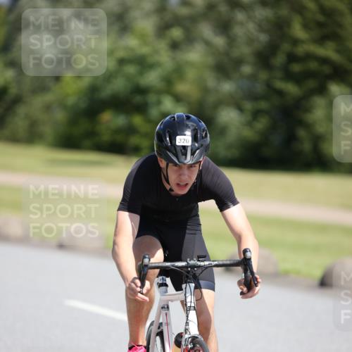 16.06.2024 - 26. Vierlanden-Triathlon Jannik Wohlers http://msf.ph/oto/6304102 16.06.2024 11:40:20 Radfahren 6, 131, 320 meine-sportfotos.de