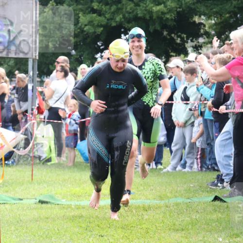 16.06.2024 - 26. Vierlanden-Triathlon Lena Gebhardt http://msf.ph/oto/6304108 16.06.2024 11:16:49 Schwimmen 482, 484, 502, 549, 568, 577, 591, 637, 482, 484, 502, 549, 568, 577, 591, 637 meine-sportfotos.de