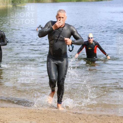 16.06.2024 - 26. Vierlanden-Triathlon Strokosch-Dieckow http://msf.ph/oto/6304115 16.06.2024 09:46:29 Schwimmen 22, 89, 138, 168, 173, 22, 89, 138, 168, 173 meine-sportfotos.de