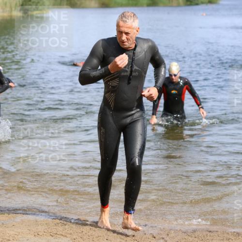 16.06.2024 - 26. Vierlanden-Triathlon Strokosch-Dieckow http://msf.ph/oto/6304183 16.06.2024 09:46:29 Schwimmen 22, 89, 138, 168, 173, 22, 89, 138, 168, 173 meine-sportfotos.de