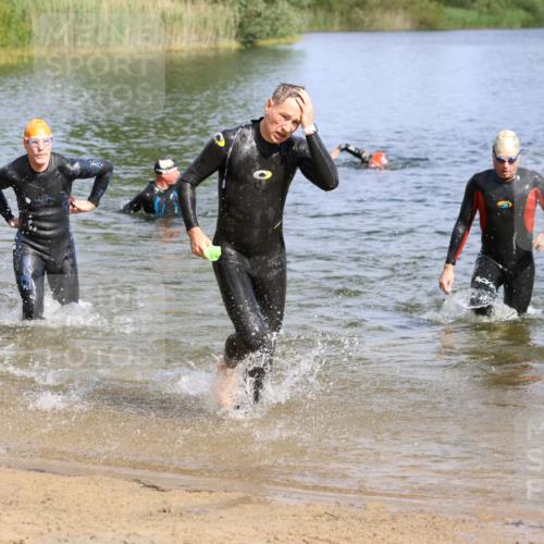 16.06.2024 - 26. Vierlanden-Triathlon Strokosch-Dieckow http://msf.ph/oto/6304261 16.06.2024 09:46:31 Schwimmen 22, 89, 115, 138, 168, 173, 22, 89, 115, 138, 168, 173 meine-sportfotos.de