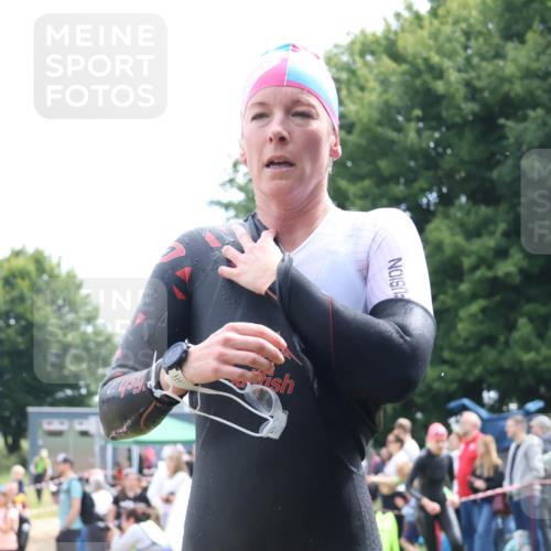 16.06.2024 - 26. Vierlanden-Triathlon Lena Gebhardt http://msf.ph/oto/6304404 16.06.2024 11:17:34 Schwimmen 412, 487, 509, 556, 627, 412, 487, 509, 556, 627 meine-sportfotos.de