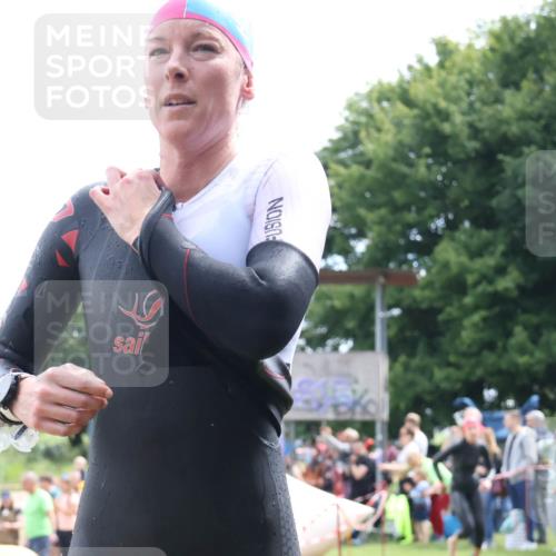 16.06.2024 - 26. Vierlanden-Triathlon Lena Gebhardt http://msf.ph/oto/6304406 16.06.2024 11:17:34 Schwimmen 412, 487, 509, 556, 627, 412, 487, 509, 556, 627 meine-sportfotos.de