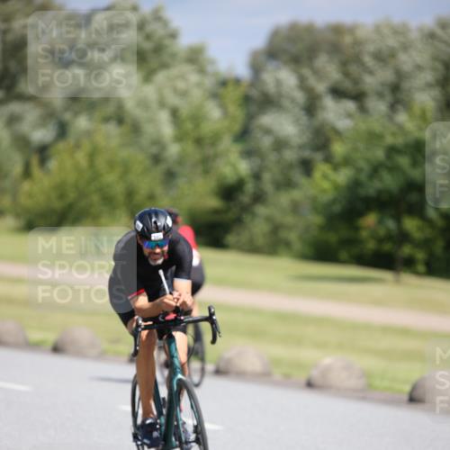 16.06.2024 - 26. Vierlanden-Triathlon Jannik Wohlers http://msf.ph/oto/6304435 16.06.2024 11:40:33 Radfahren 8, 170, 274, 287, 392, 446 meine-sportfotos.de