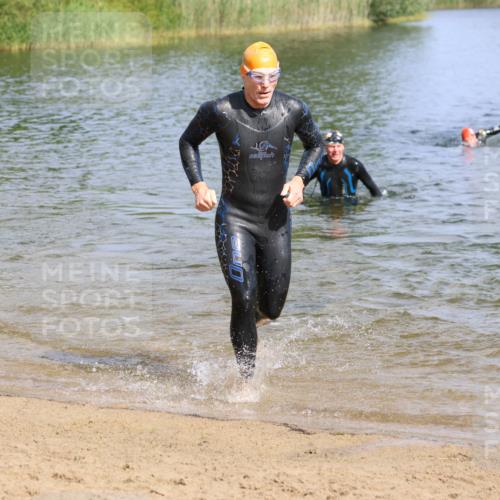 16.06.2024 - 26. Vierlanden-Triathlon Strokosch-Dieckow http://msf.ph/oto/6304483 16.06.2024 09:46:34 Schwimmen 89, 115, 138, 168, 89, 115, 138, 168 meine-sportfotos.de