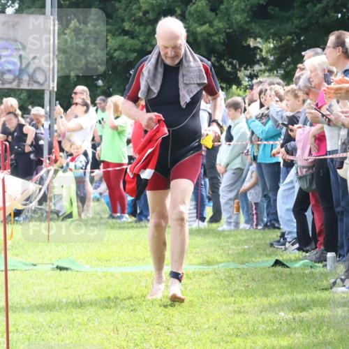 16.06.2024 - 26. Vierlanden-Triathlon Lena Gebhardt http://msf.ph/oto/6304489 16.06.2024 11:17:48 Schwimmen 412, 507, 620, 412, 507, 620 meine-sportfotos.de