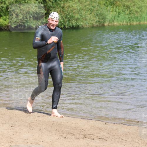 16.06.2024 - 26. Vierlanden-Triathlon Strokosch-Dieckow http://msf.ph/oto/6304535 16.06.2024 09:46:39 Schwimmen 89, 115, 138, 168, 89, 115, 138, 168 meine-sportfotos.de
