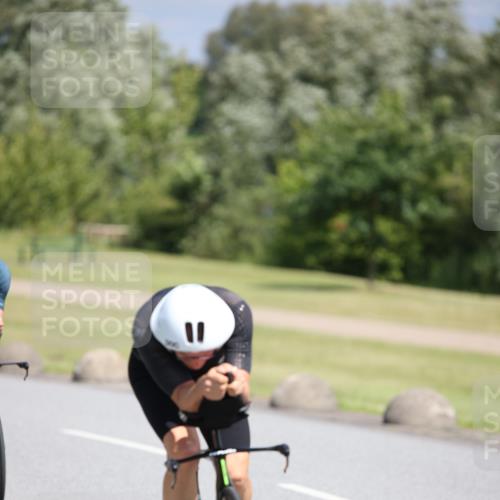 16.06.2024 - 26. Vierlanden-Triathlon Jannik Wohlers http://msf.ph/oto/6304552 16.06.2024 11:40:35 Radfahren 8, 39, 120, 170, 190, 274, 287, 392 meine-sportfotos.de
