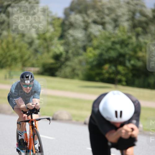 16.06.2024 - 26. Vierlanden-Triathlon Jannik Wohlers http://msf.ph/oto/6304580 16.06.2024 11:40:36 Radfahren 8, 39, 120, 170, 190, 322, 392 meine-sportfotos.de