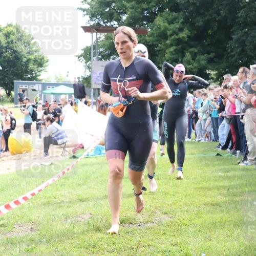 16.06.2024 - 26. Vierlanden-Triathlon Lena Gebhardt http://msf.ph/oto/6304647 16.06.2024 11:18:14 Schwimmen 479, 511, 523, 566, 583, 589, 595, 615, 616, 619, 631, 479, 511, 523, 566, 583, 589, 595, 615, 616, 619, 631 meine-sportfotos.de
