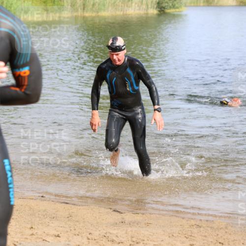 16.06.2024 - 26. Vierlanden-Triathlon Strokosch-Dieckow http://msf.ph/oto/6304731 16.06.2024 09:46:44 Schwimmen 89, 115, 138, 89, 115, 138 meine-sportfotos.de