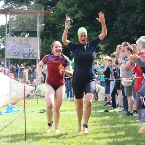 16.06.2024 - 26. Vierlanden-Triathlon Lena Gebhardt http://msf.ph/oto/6305102 16.06.2024 11:19:03 Schwimmen 529, 565, 578, 598, 612, 630, 529, 565, 578, 598, 612, 630 meine-sportfotos.de