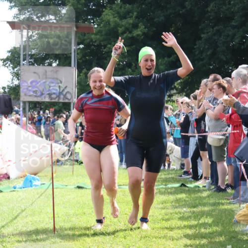 16.06.2024 - 26. Vierlanden-Triathlon Lena Gebhardt http://msf.ph/oto/6305109 16.06.2024 11:19:03 Schwimmen 529, 565, 578, 598, 612, 630, 529, 565, 578, 598, 612, 630 meine-sportfotos.de