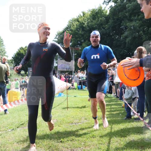 16.06.2024 - 26. Vierlanden-Triathlon Lena Gebhardt http://msf.ph/oto/6305221 16.06.2024 11:19:19 Schwimmen 533, 557, 578, 630, 533, 557, 578, 630 meine-sportfotos.de