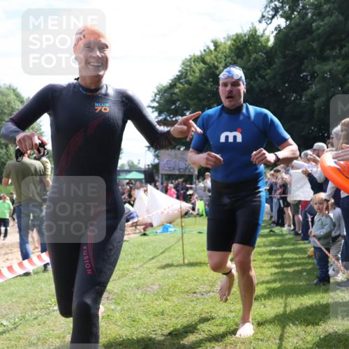 16.06.2024 - 26. Vierlanden-Triathlon Lena Gebhardt http://msf.ph/oto/6305224 16.06.2024 11:19:19 Schwimmen 533, 557, 578, 630, 533, 557, 578, 630 meine-sportfotos.de