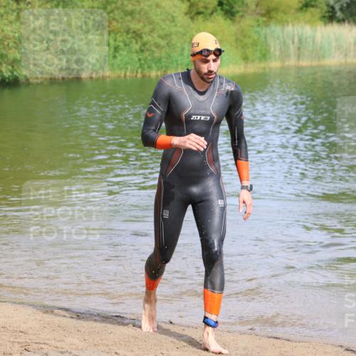 16.06.2024 - 26. Vierlanden-Triathlon Strokosch-Dieckow http://msf.ph/oto/6305229 16.06.2024 09:47:41 Schwimmen 98, 98 meine-sportfotos.de