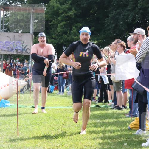 16.06.2024 - 26. Vierlanden-Triathlon Lena Gebhardt http://msf.ph/oto/6305323 16.06.2024 11:19:41 Schwimmen 480, 527, 536, 554, 638, 643, 644, 480, 527, 536, 554, 638, 643, 644 meine-sportfotos.de