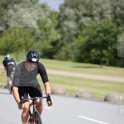 16.06.2024 - 26. Vierlanden-Triathlon Jannik Wohlers http://msf.ph/oto/6305341 16.06.2024 11:40:39 Radfahren 39, 120, 170, 190, 231, 322, 392, 472 meine-sportfotos.de