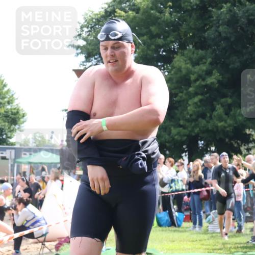 16.06.2024 - 26. Vierlanden-Triathlon Lena Gebhardt http://msf.ph/oto/6305363 16.06.2024 11:19:46 Schwimmen 501, 527, 536, 554, 643, 501, 527, 536, 554, 643 meine-sportfotos.de