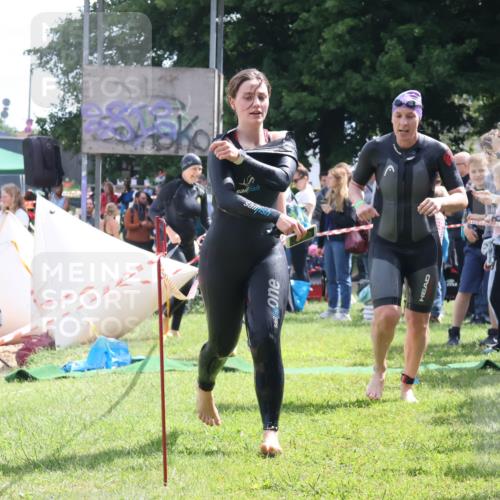 16.06.2024 - 26. Vierlanden-Triathlon Lena Gebhardt http://msf.ph/oto/6305373 16.06.2024 11:19:51 Schwimmen 498, 501, 517, 527, 536, 547, 554, 575, 588, 623, 632, 643, 498, 501, 517, 527, 536, 547, 554, 575, 588, 623, 632, 643 meine-sportfotos.de